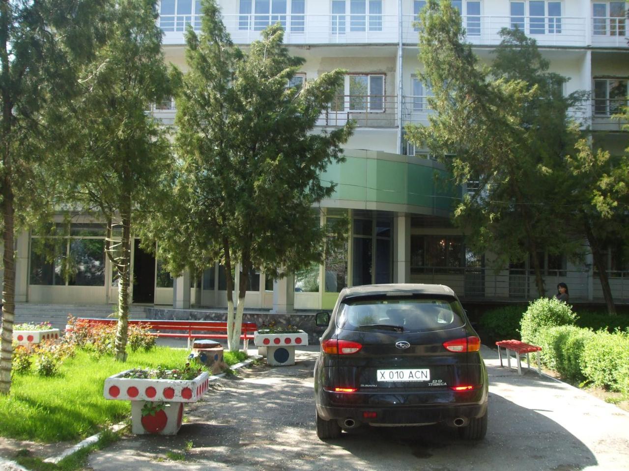 Tourist Hotel Shymkent Exterior foto