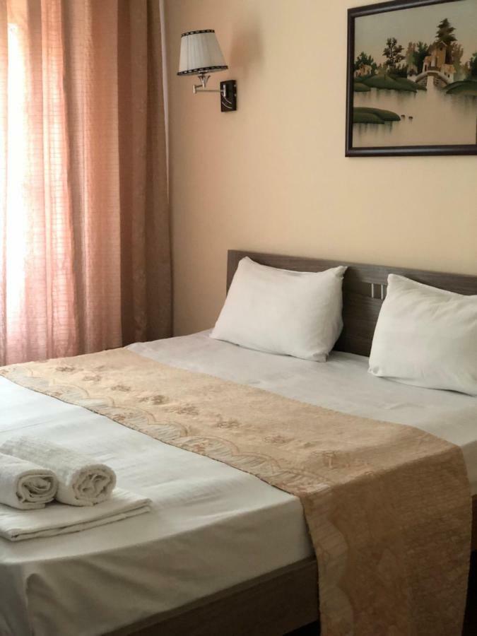 Tourist Hotel Shymkent Exterior foto